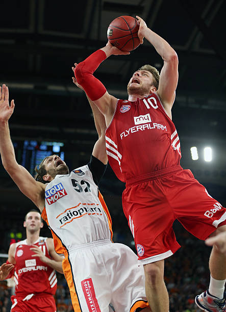 都是沉重打 都是沉重打