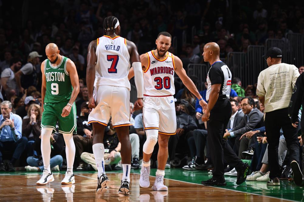 亚残运会中 亚残运会中