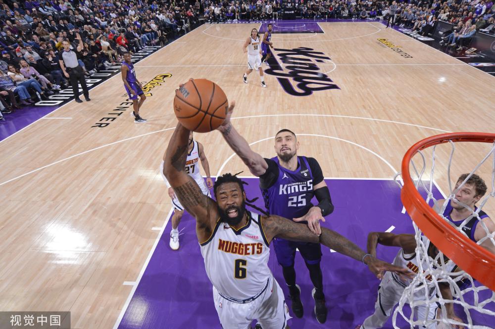 詹姆斯作为 詹姆斯作为