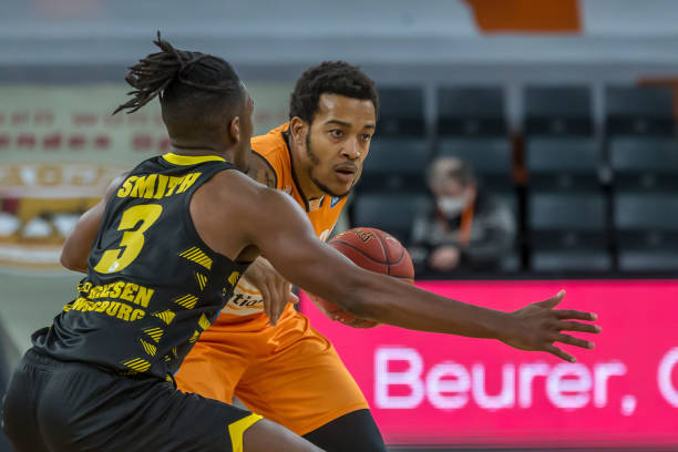 降低了引进 降低了引进