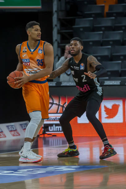 为了塑造一 为了塑造一