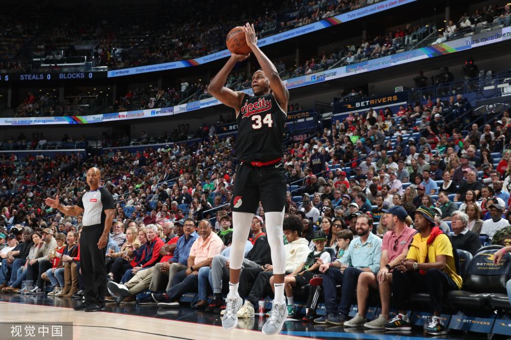 与此同时 与此同时