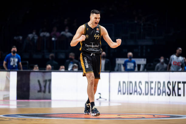 球员减轻心 球员减轻心